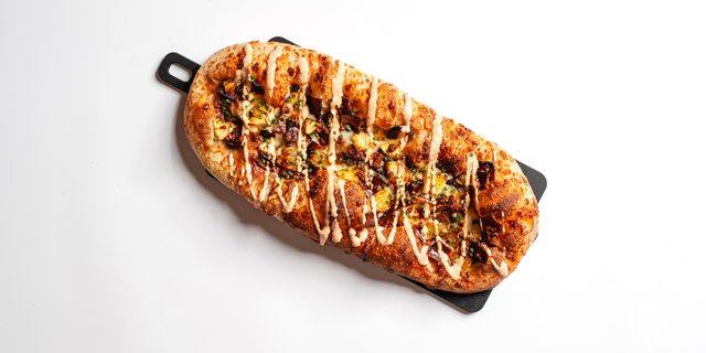 Golden Kauai Pizza