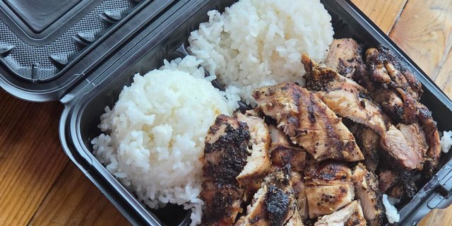 Island Sea Salt Chicken Plate Order