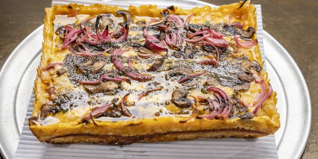 Vegan Life is Truff Pizza