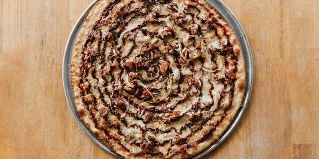 Boylston BBQ Pizza