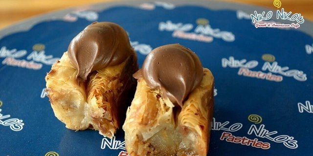 Hazelnut Roll Saragli