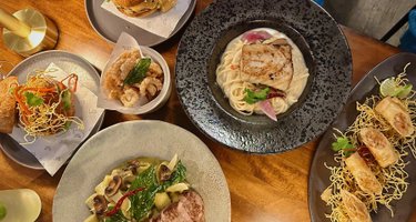 Black Ruby: Thai Craft Burger & Dining