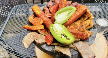 El Guajillo Mexican Grill