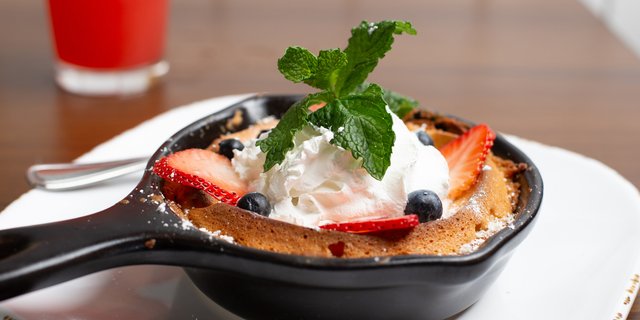 Famous Butter Cake