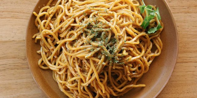 Garlic Noodle Tray