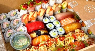 Wynn Sushi Box