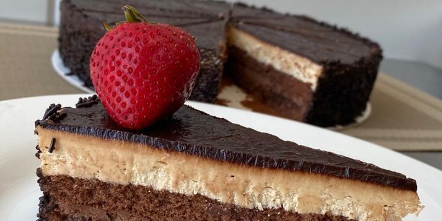 Italian Chocolate Cake