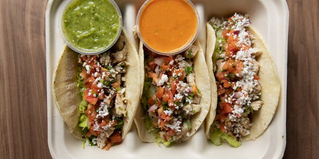 Grilled Chicken Taco Boxed Lunch
