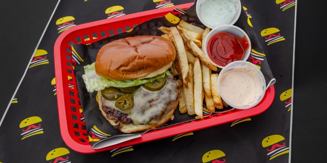 The Bhai Ka Burger Combo