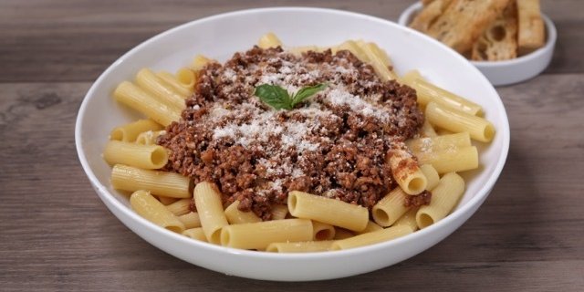 Rigatoni Bolognese Pasta