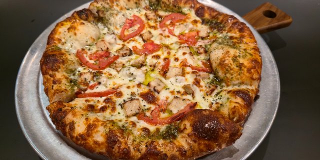 Chicken Pesto Pizza