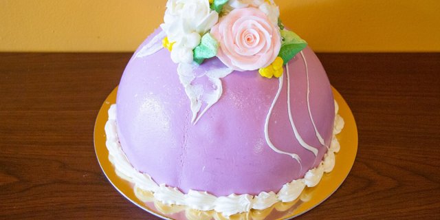 8" Princess Cake