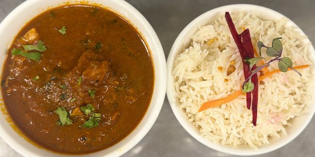 Chicken Tarkari Curry