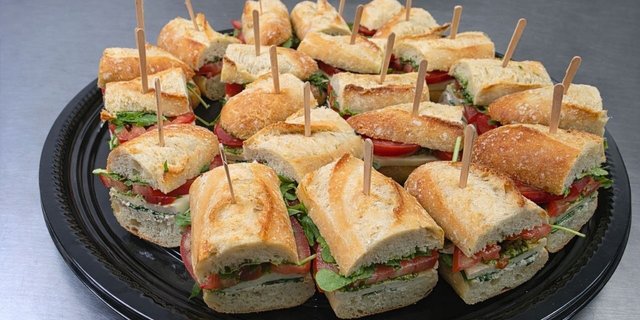 Bruschetta Caprese