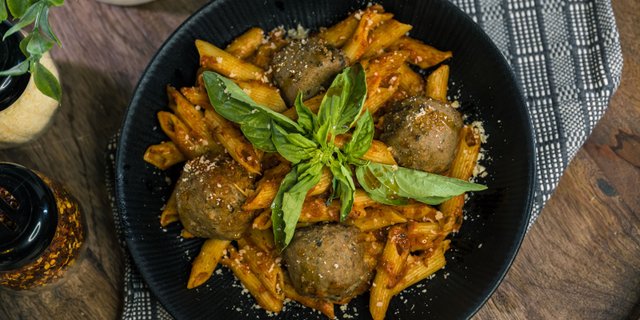 Penne Meatball Pasta