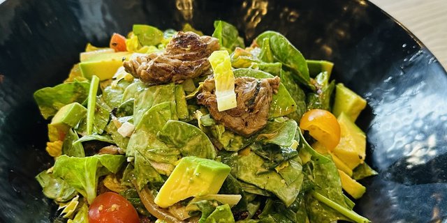 Belen Steak Salad