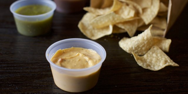 Chips & Queso