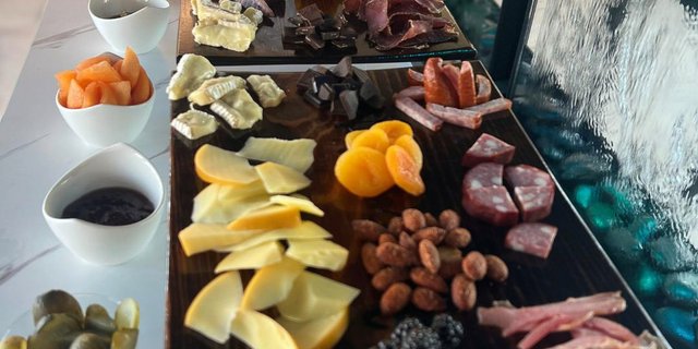 Wow Factor Cheese Board
