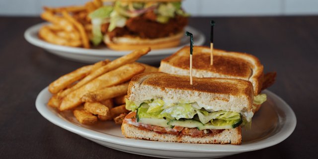 BLT-C Sandwich Platter