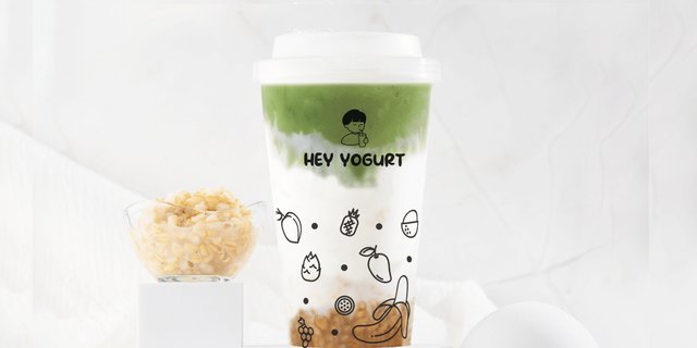 Matcha & Oatmeal Yogurt Smoothie