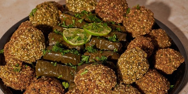 Falafel & Dolma Combination Platter