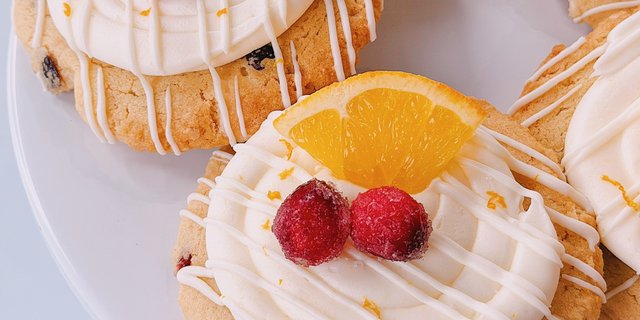 6-Pack Cranberry Orange White Chocolate Cookie