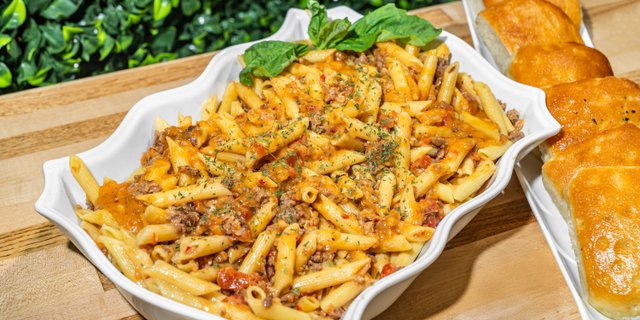 Penne Bolognese