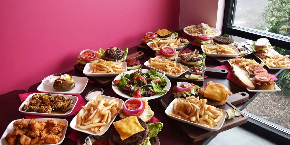 C&C Lunch & Dessert Palace (Candy & Cake)