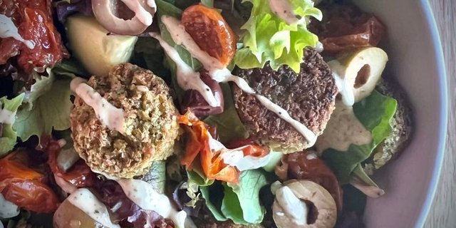 Chickpea Falafel Salad Boxed Lunch
