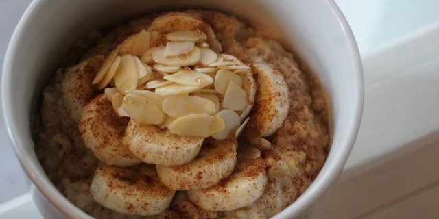 The Lower East Oatmeal Bowl
