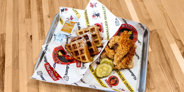 Chicken & Waffle