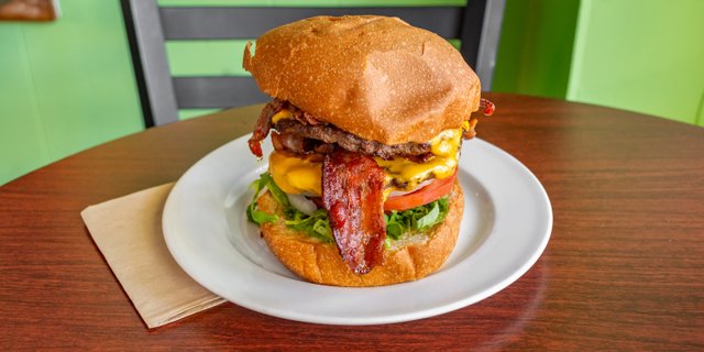12th Man Burger
