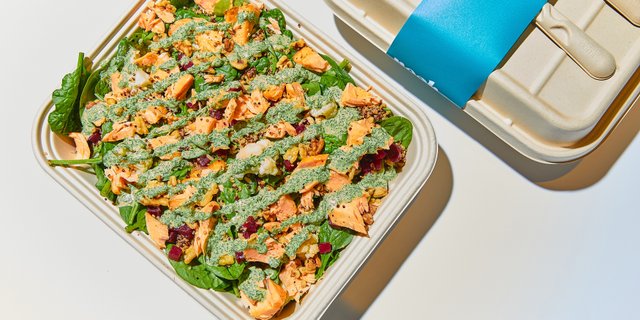 Veggie & Salmon Nosh Box