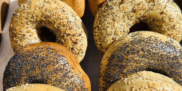 Dozen Bagels