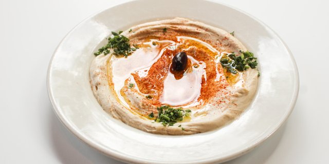 Traditional Hummus