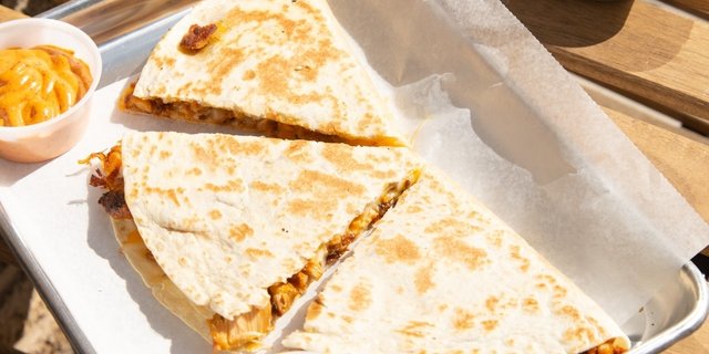 Quesadilla Boxed Lunch