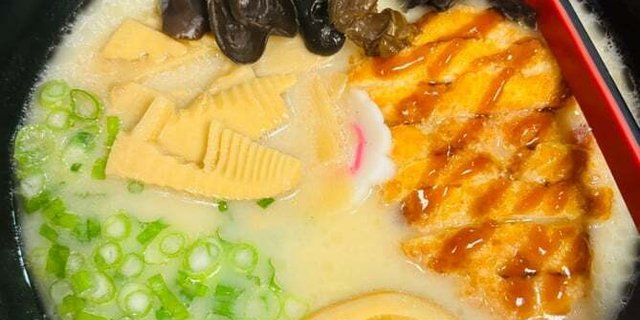 Chicken Tonkutsu Ramen Bowls