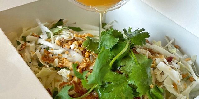 Side Chicken Cabbage Salad