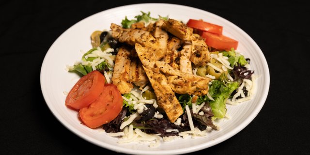 Grilled Chicken Salad