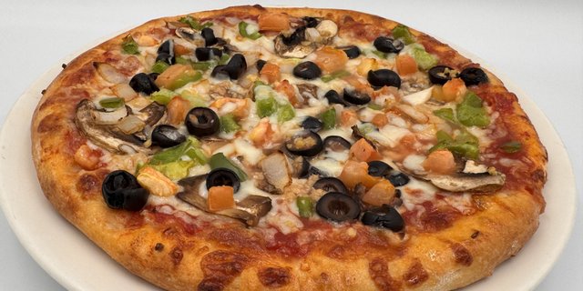 Vegetarian Supreme Pizza