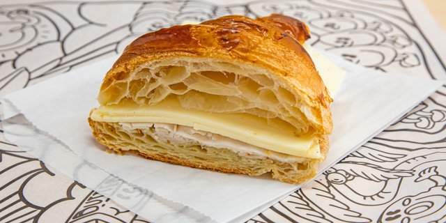 Turkey & Cheese Croissant