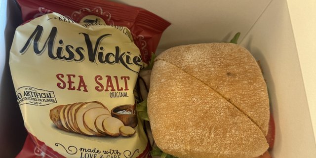 Pesto Me	Sandwich Boxed Lunch
