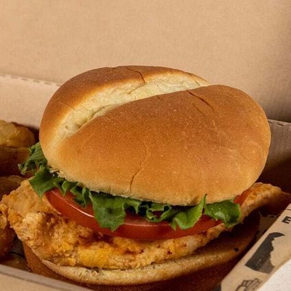 CRISPY CHICKEN SANDWICH BOX
