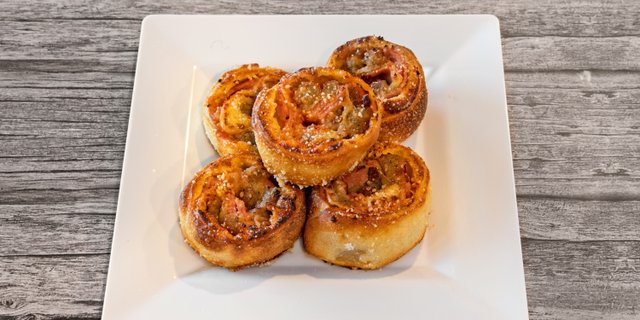 Original Pizza Muffins