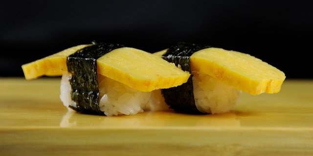 Tamago Nigiri