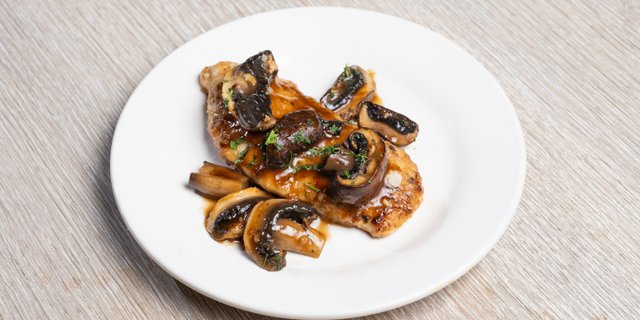 Chicken Marsala Pan