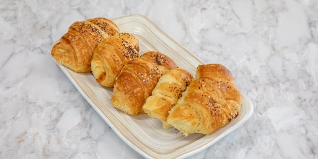 Ham & Cheese Mini Croissant