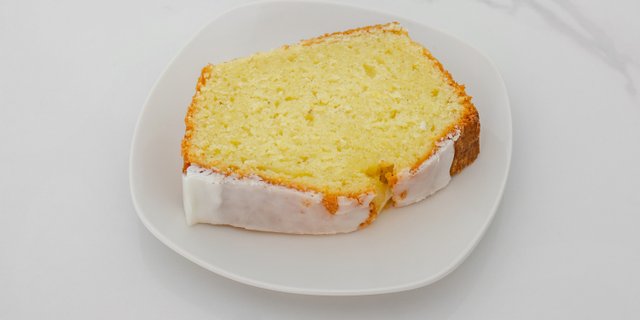 Gluten-Free Lemon Cake