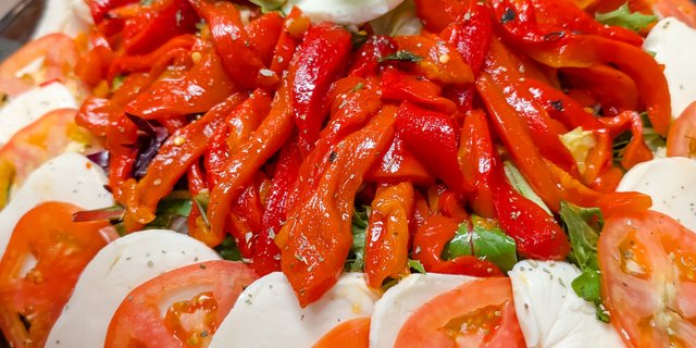 Tomato & Fresh Mozzarella Platter