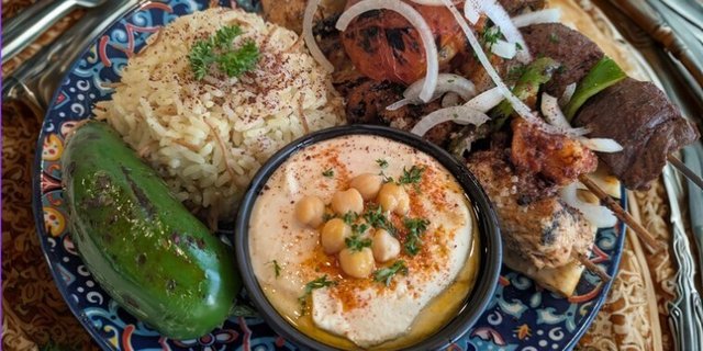 3 Meat Kabob Plate